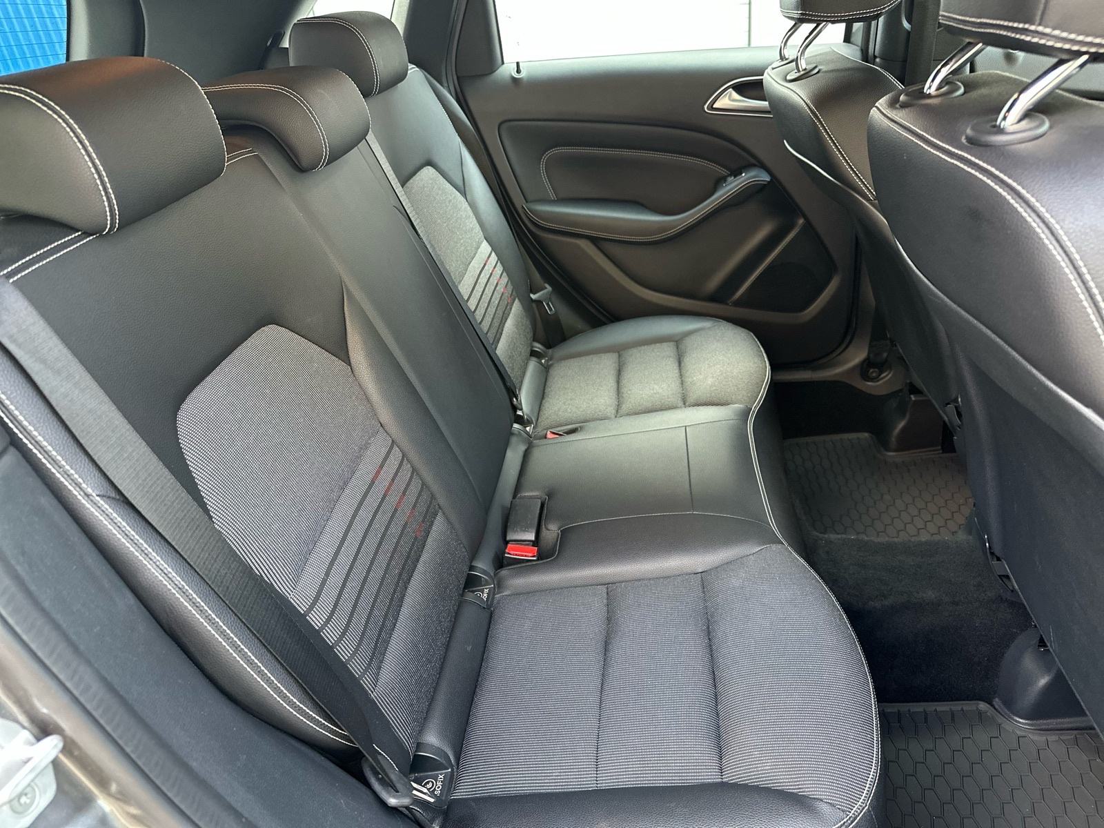 Mercedes Benz B200d Automatik, fotografija 12