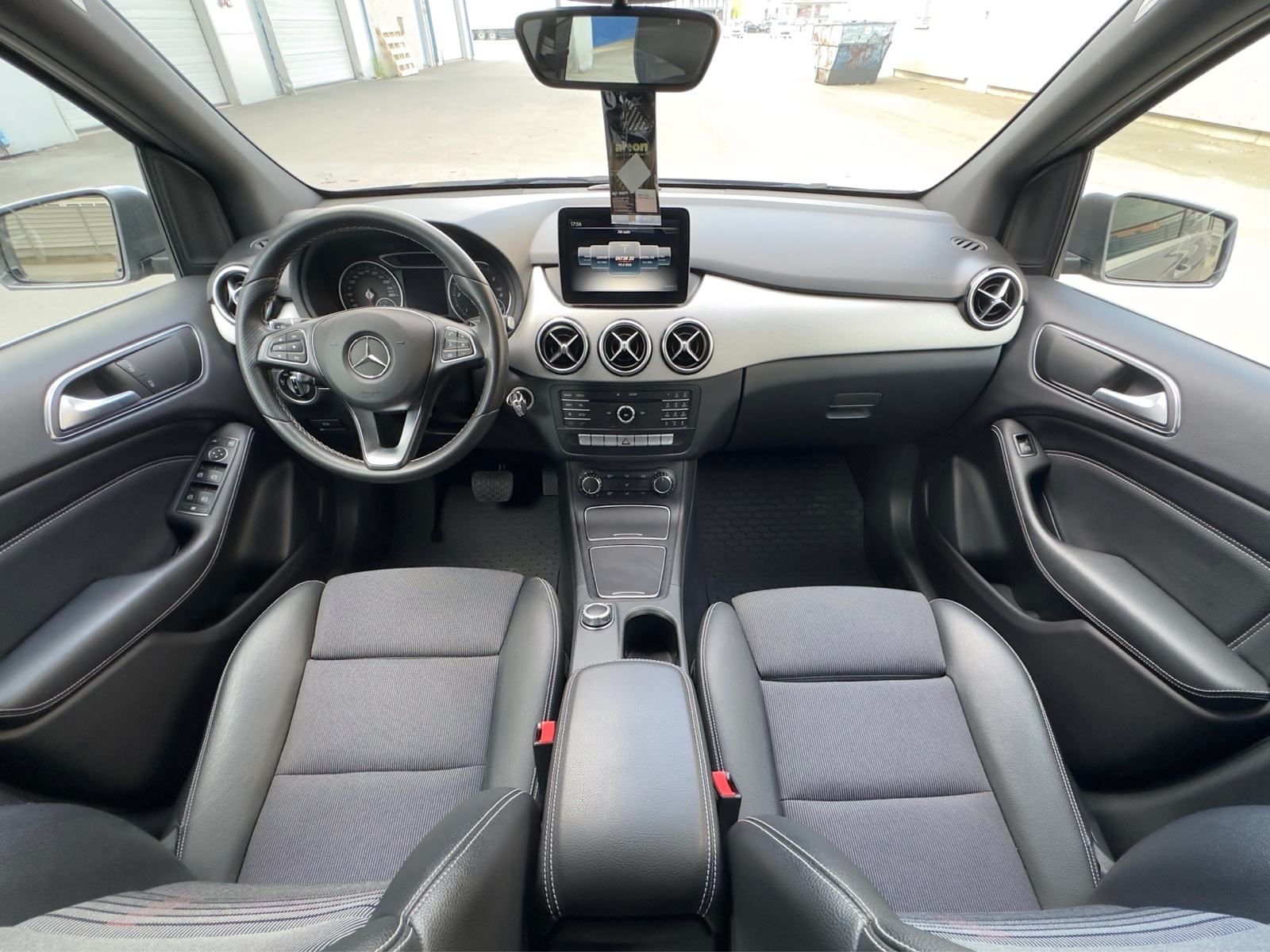 Mercedes Benz B200d Automatik, fotografija 9