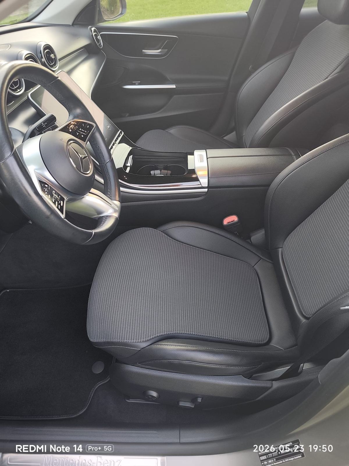 Mercedes-Benz C 180 AVNATGARDE BENZIN 190 KS JAMSTVO - KAMERA - NOVOO, fotografija 7