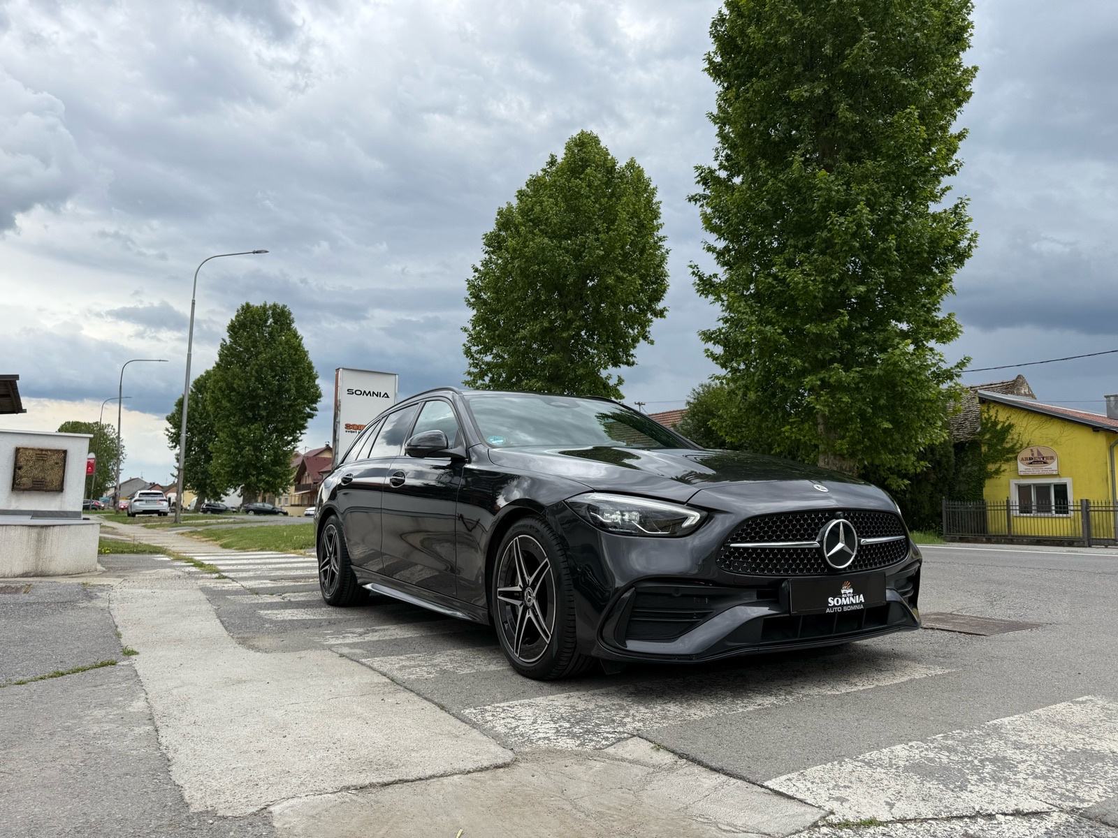 Mercedes-Benz C 200 d - AMG – TOP oprema - god 2024 – 51 000 km - PDV, fotografija 14