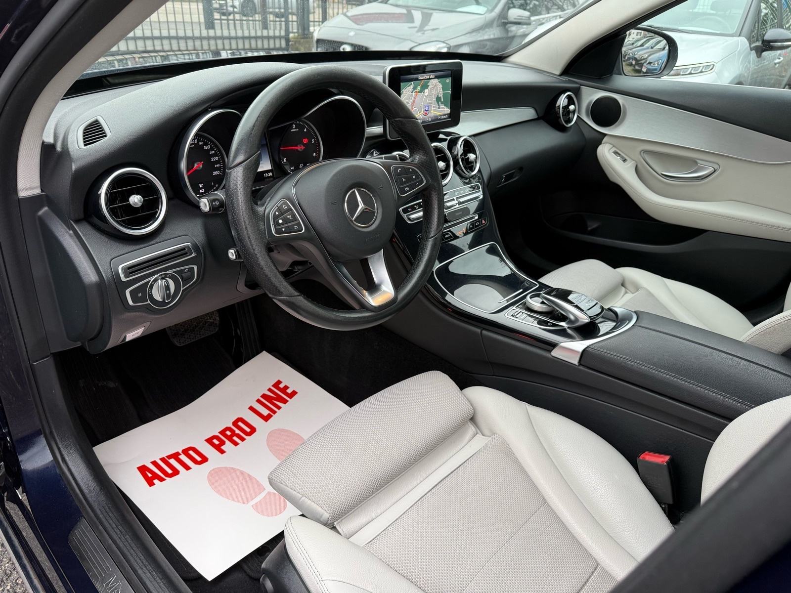 MERCEDES C200 CDI 2017.g. AUTOMATIC, ODLIČAN,NIJE ZA ZAMJENU.., fotografija 9
