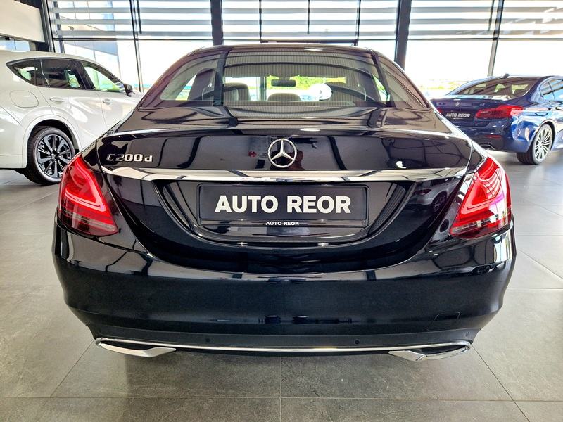 Mercedes-Benz C 200d Avantgarde automatik, fotografija 6