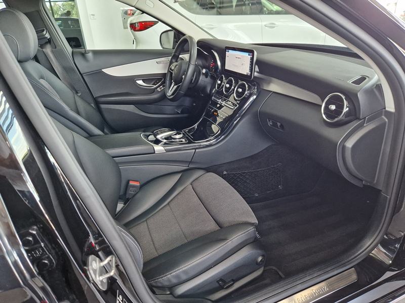 Mercedes-Benz C 200d Avantgarde automatik, fotografija 15