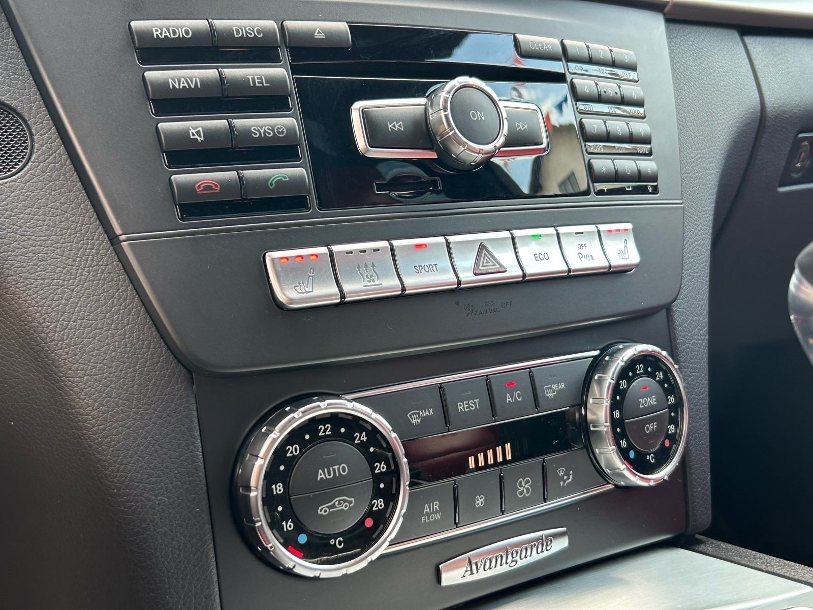 Mercedes-Benz C 220 CDI AMG / Designo, fotografija 5