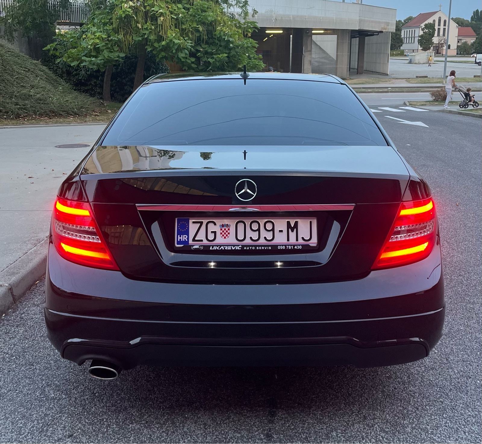 Mercedes-Benz C 220 CDI AMG / Designo, fotografija 18