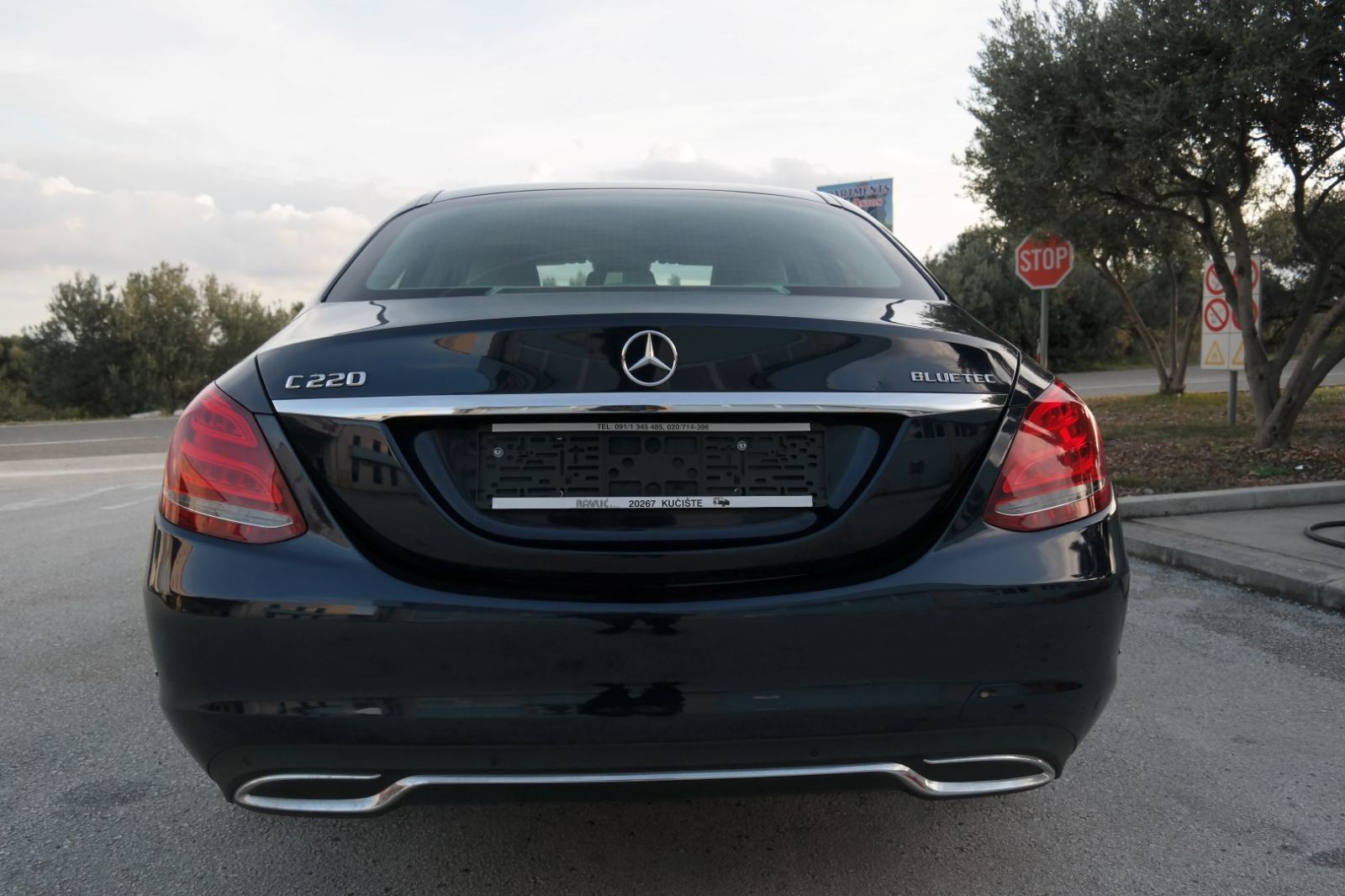 Mercedes-Benz C 220 CDI automat navigacija,koža,ksenon,servisna knjiga, fotografija 6