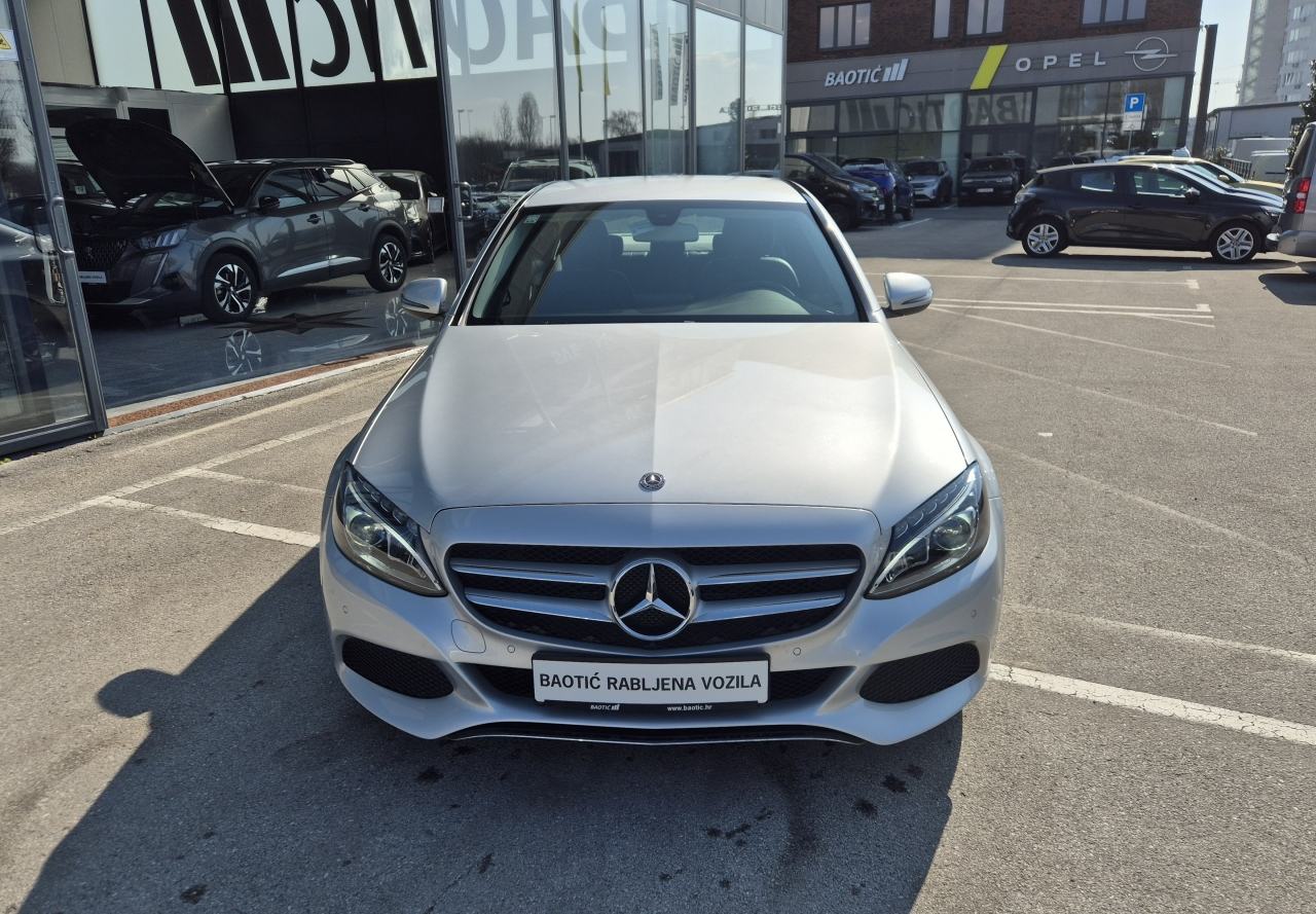Mercedes-Benz C 220 d Aut., fotografija 3