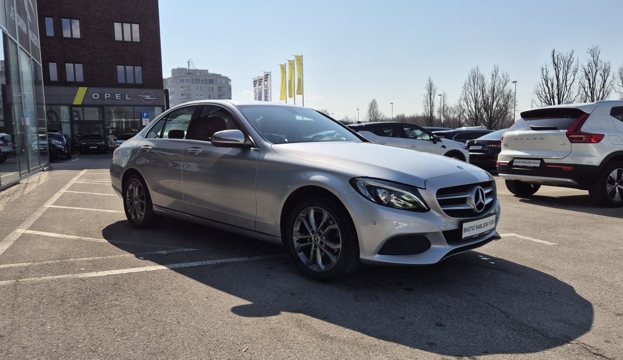 Mercedes-Benz C 220 d Aut., fotografija 12