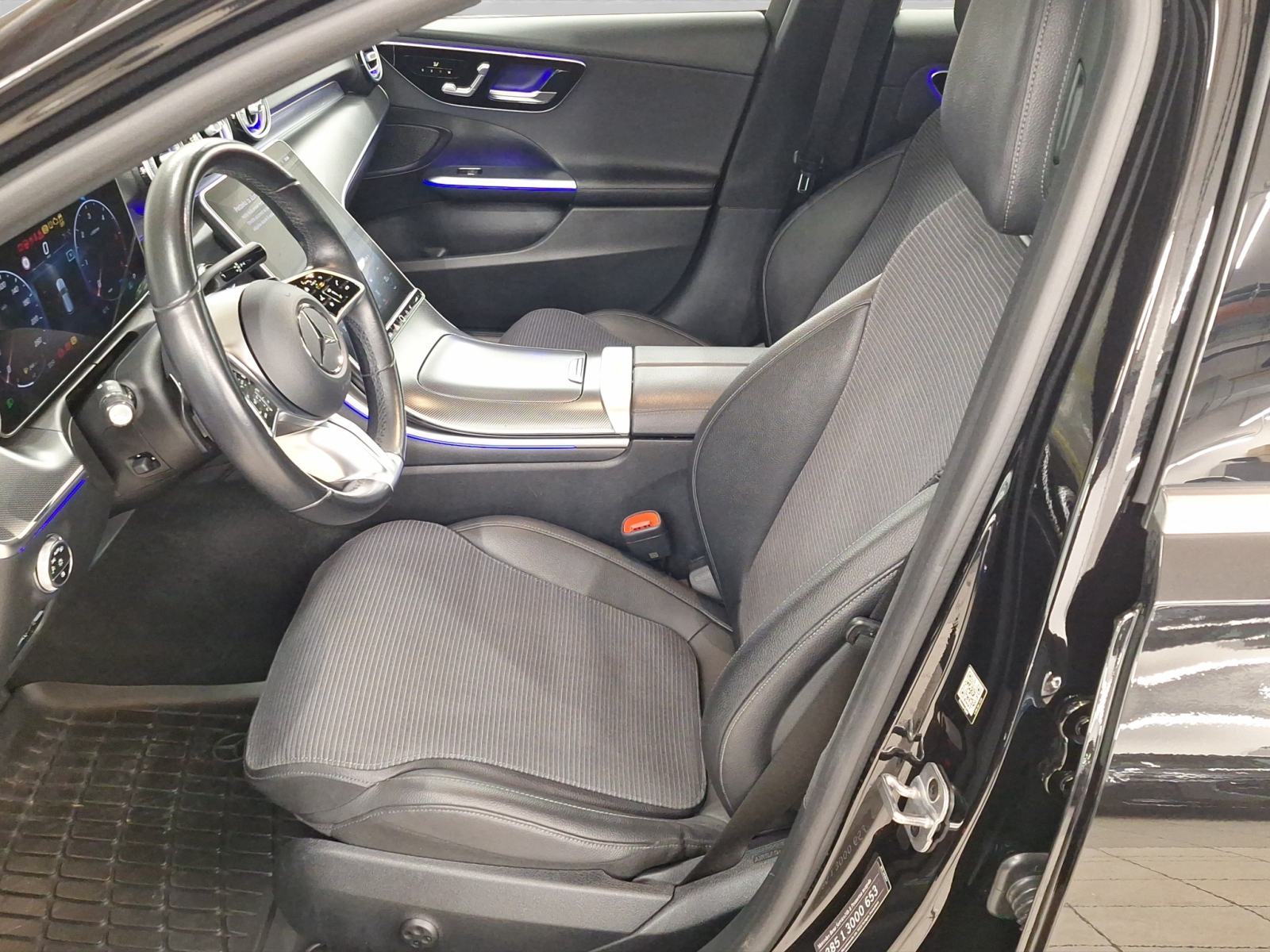Mercedes-Benz C 220 d T Avantgarde Aut., fotografija 18