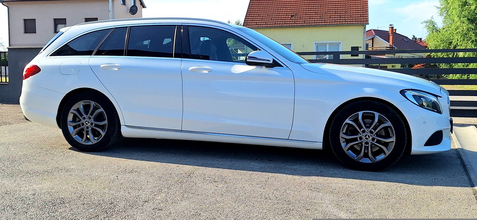 Mercedes-Benz C 220d /170ks AVANGARD - BURMESTER - SERVISNA MERCEDES, pogled izvana - slika 4