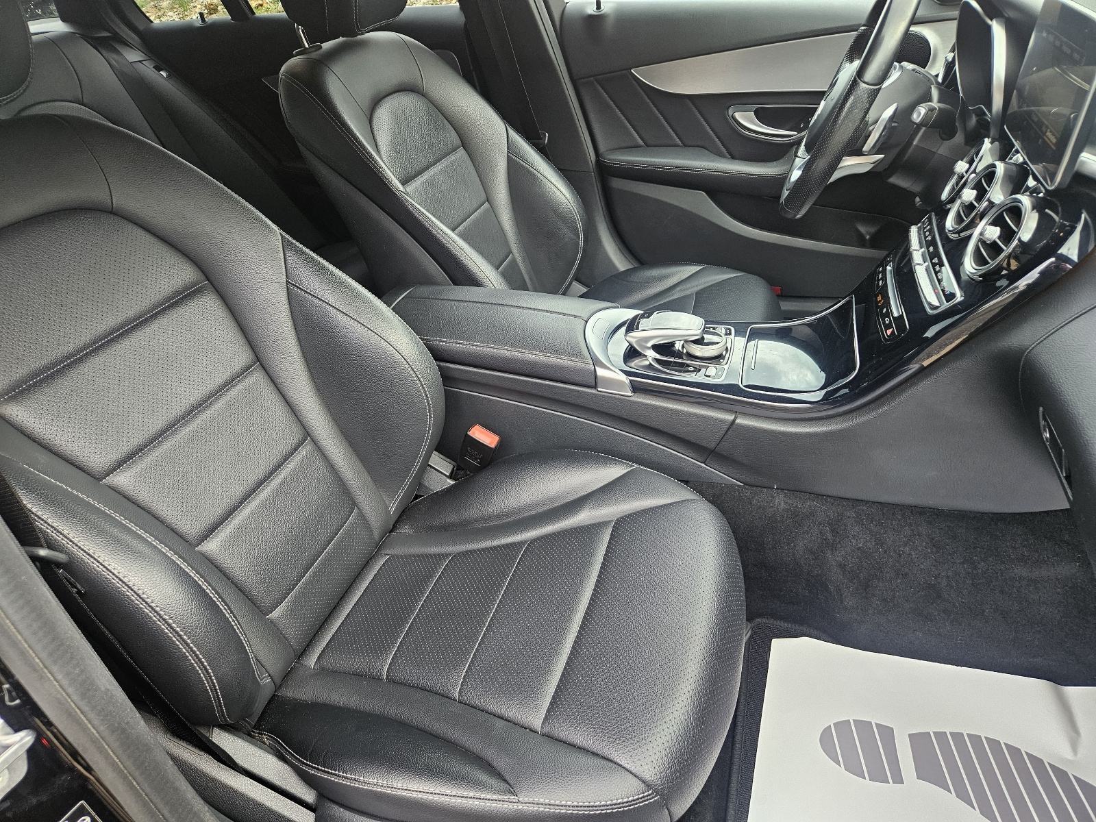 Mercedes-Benz C 250 d AMG 4Matic*120tkm*Led*Koža*Kamera*9G-Tronic*, fotografija 12