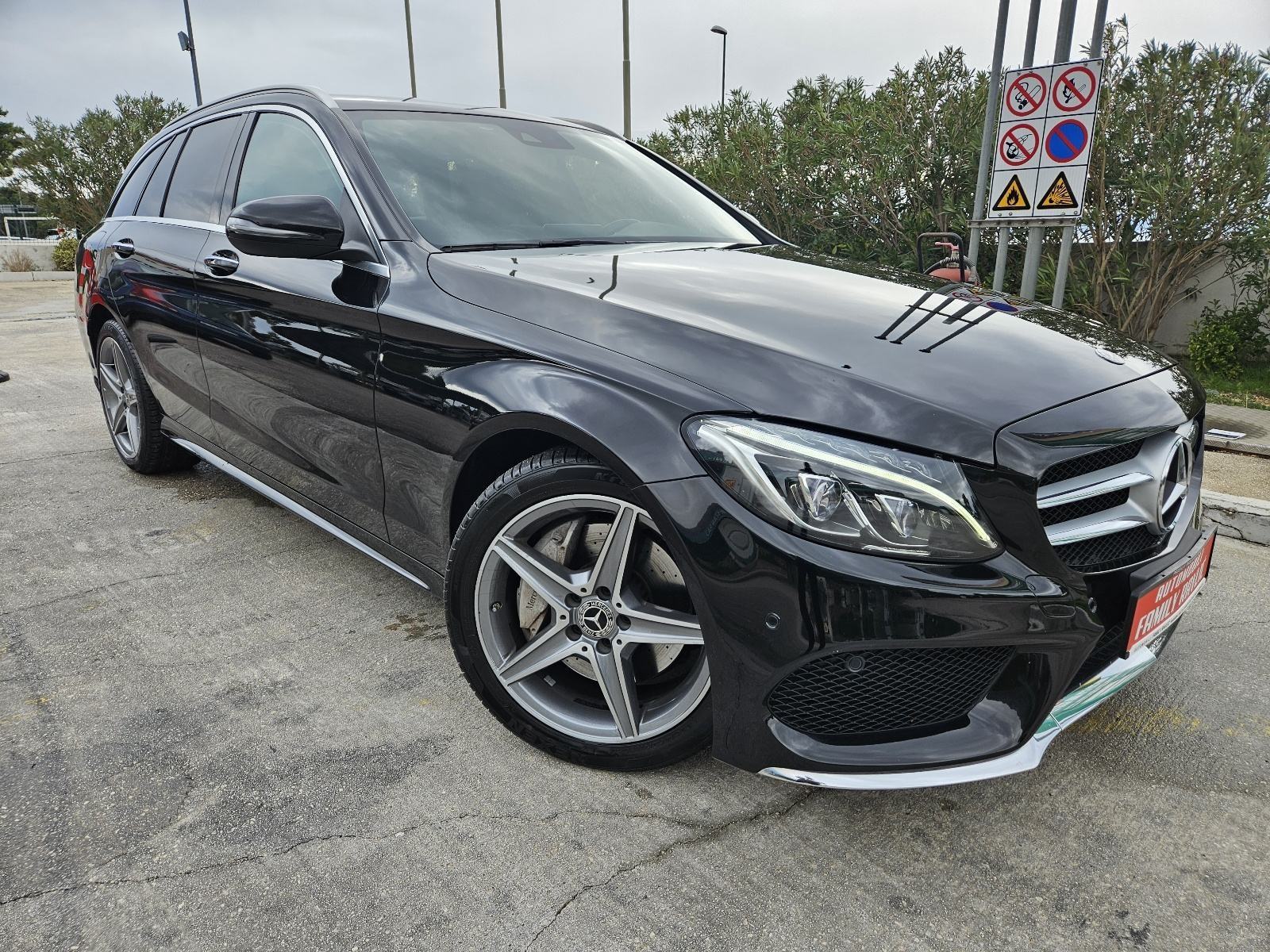 Mercedes-Benz C 250 d AMG 4Matic*120tkm*Led*Koža*Kamera*9G-Tronic*, pogled izvana - slika 3