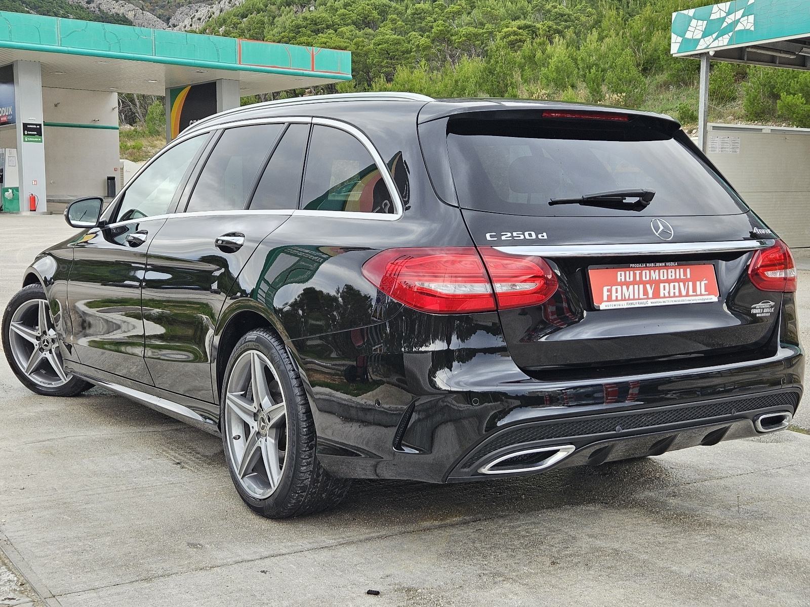 Mercedes-Benz C 250 d AMG 4Matic*120tkm*Led*Koža*Kamera*9G-Tronic*, pogled izvana - slika 5