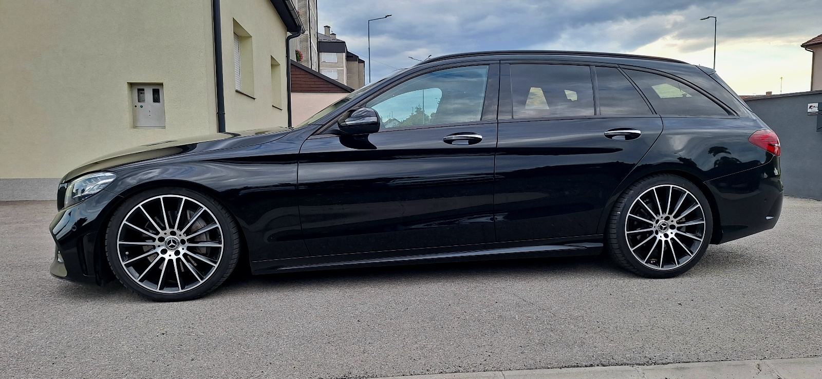 Mercedes-Benz C- 300 E - 3×AMG, fotografija 2