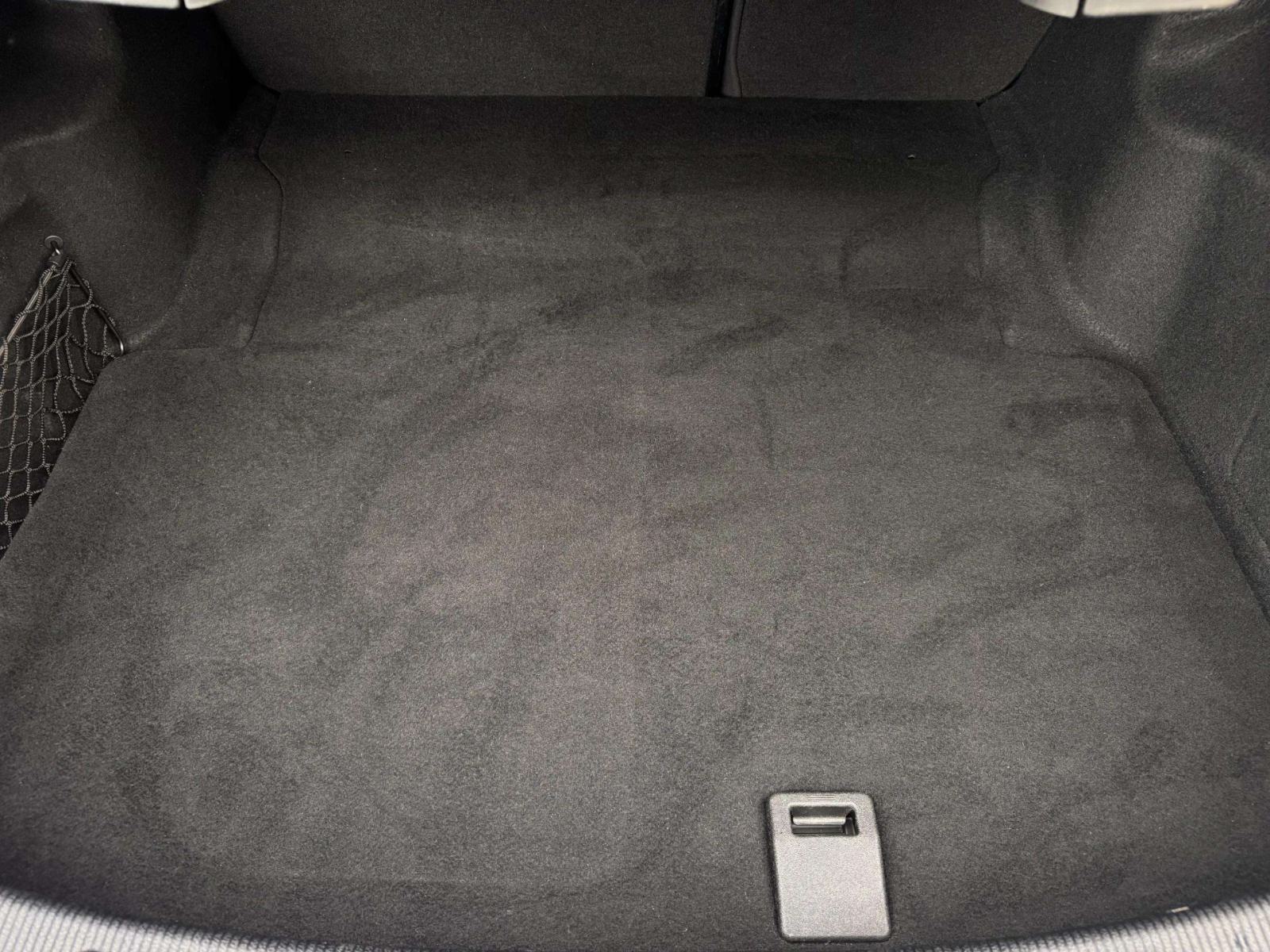 Mercedes-Benz C Class Limousine C 200 CDI, fotografija 17