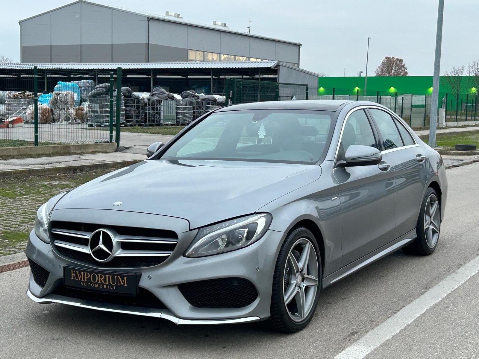 Mercedes-Benz C-klasa 180 AMG automatik, pogled izvana - slika 1