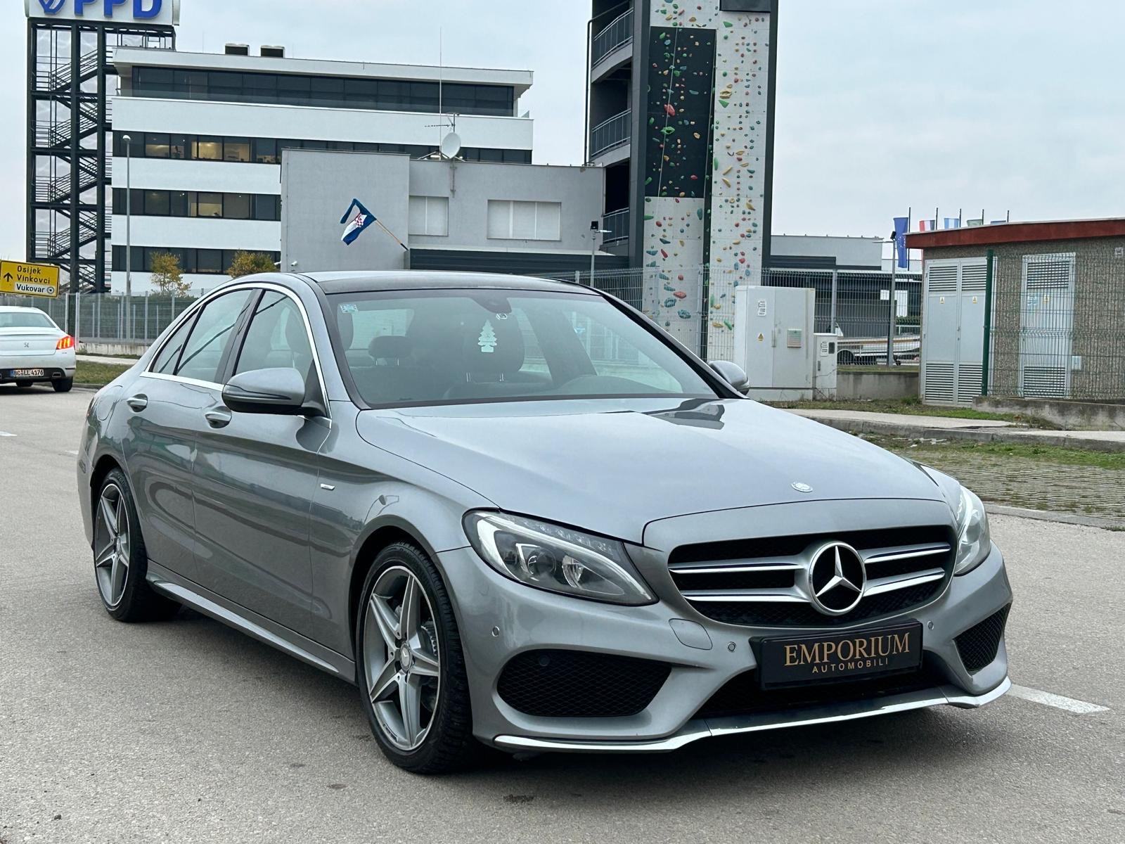 Mercedes-Benz C-klasa 180 AMG automatik, pogled izvana - slika 2