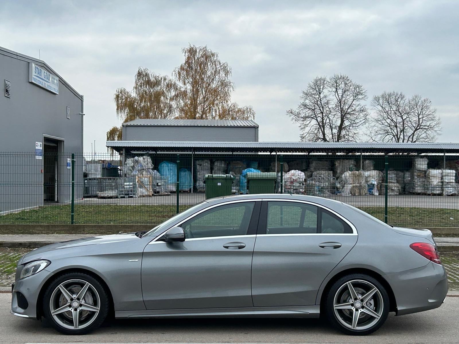 Mercedes-Benz C-klasa 180 AMG automatik, pogled izvana - slika 4