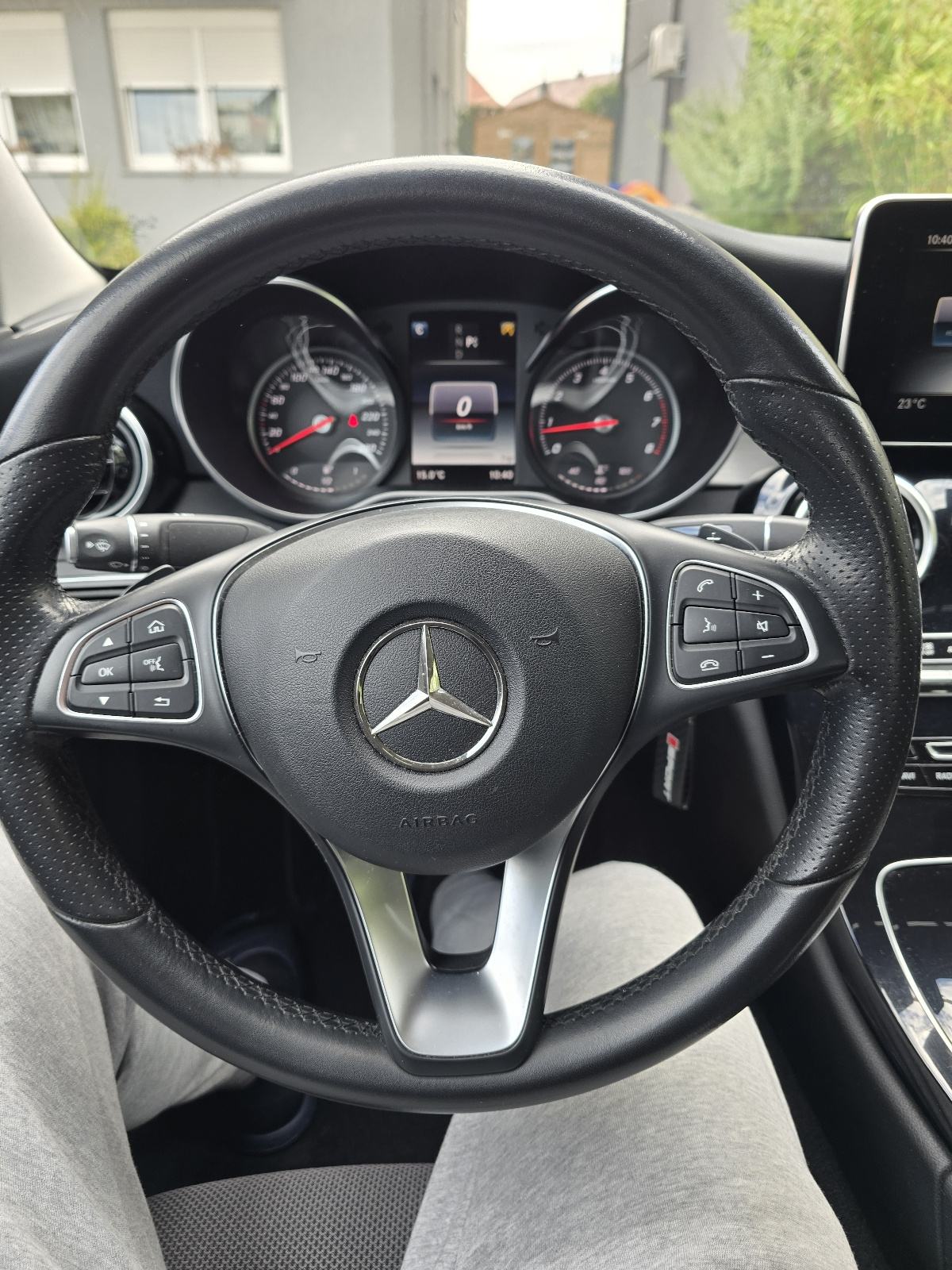 Mercedes-Benz C-klasa 180 automatik, fotografija 10
