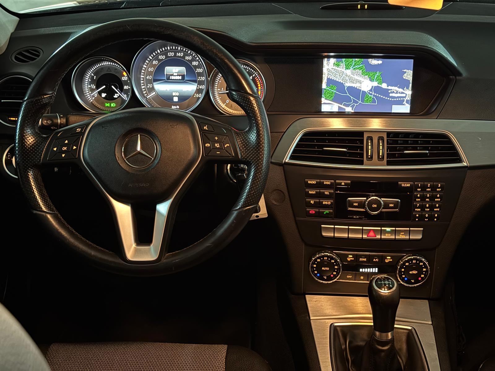 Mercedes-Benz C-klasa 180CDI**KLIMA*NAVIGACIJA**ALU**KREDIT-KARTICE**, fotografija 15