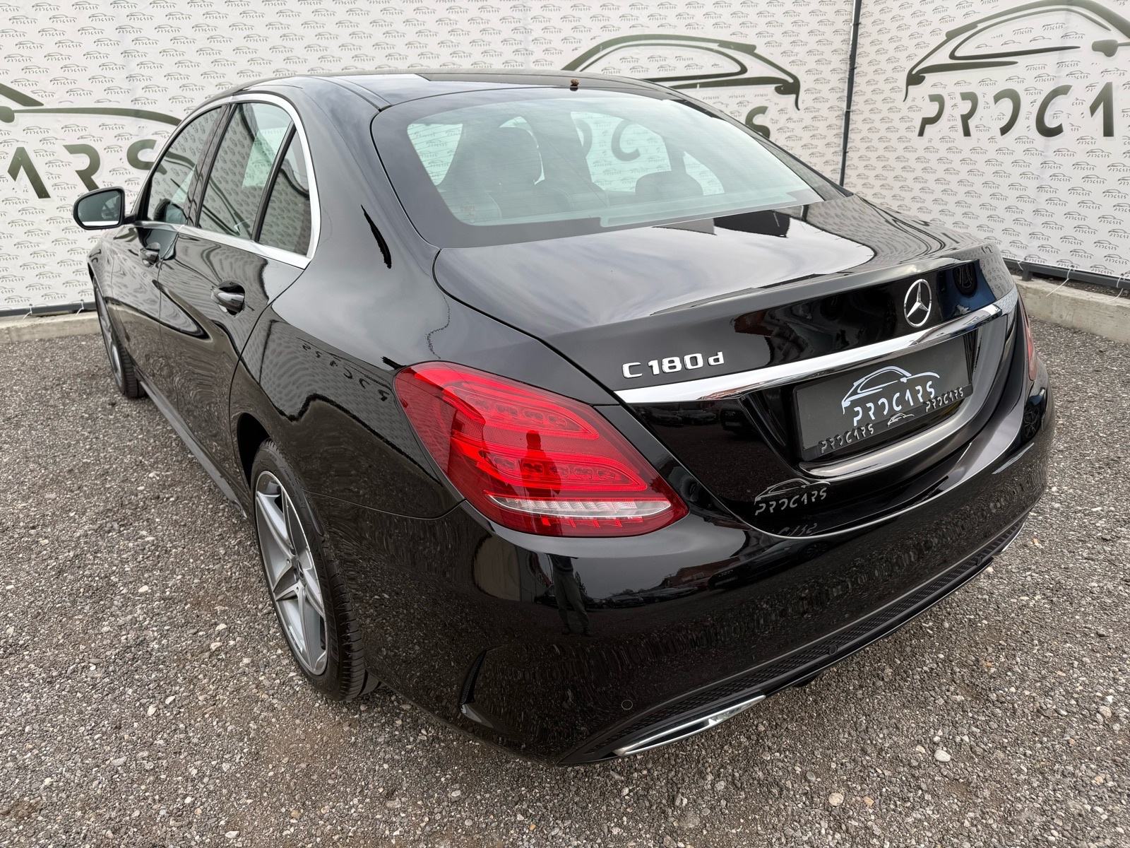 Mercedes-Benz C-klasa 180 d AMG REG 10/26 | ALU 18 | KOŽA | kamera, fotografija 6