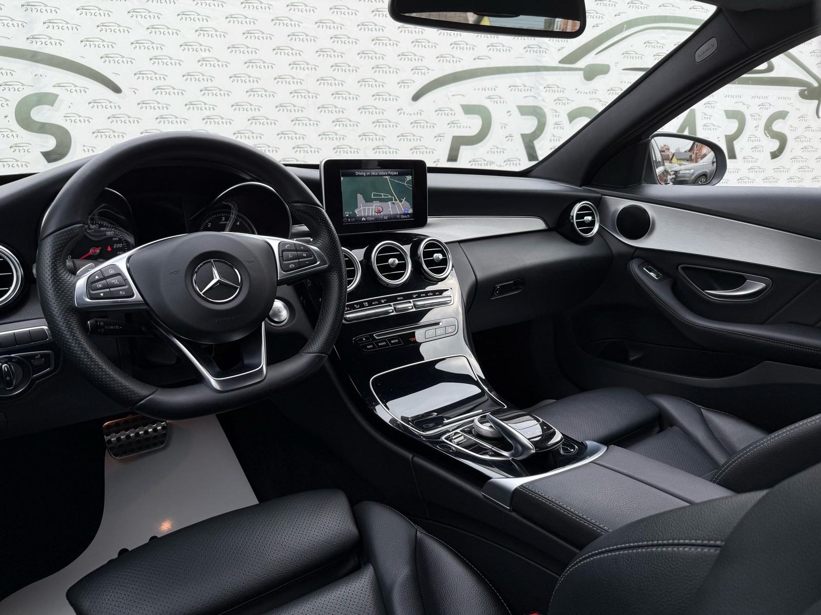 Mercedes-Benz C-klasa 180 d AMG REG 10/26 | ALU 18 | KOŽA | kamera, fotografija 13