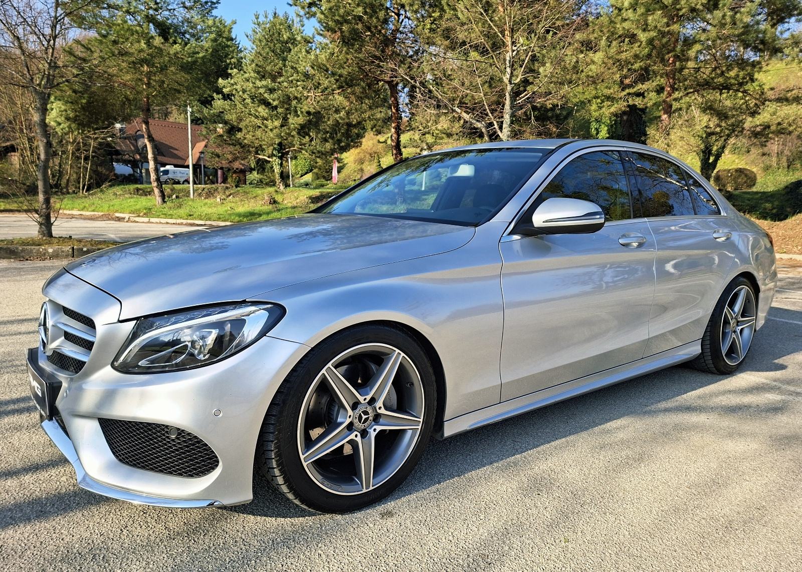 Mercedes-Benz C-klasa 180 d AMG automatik, fotografija 8
