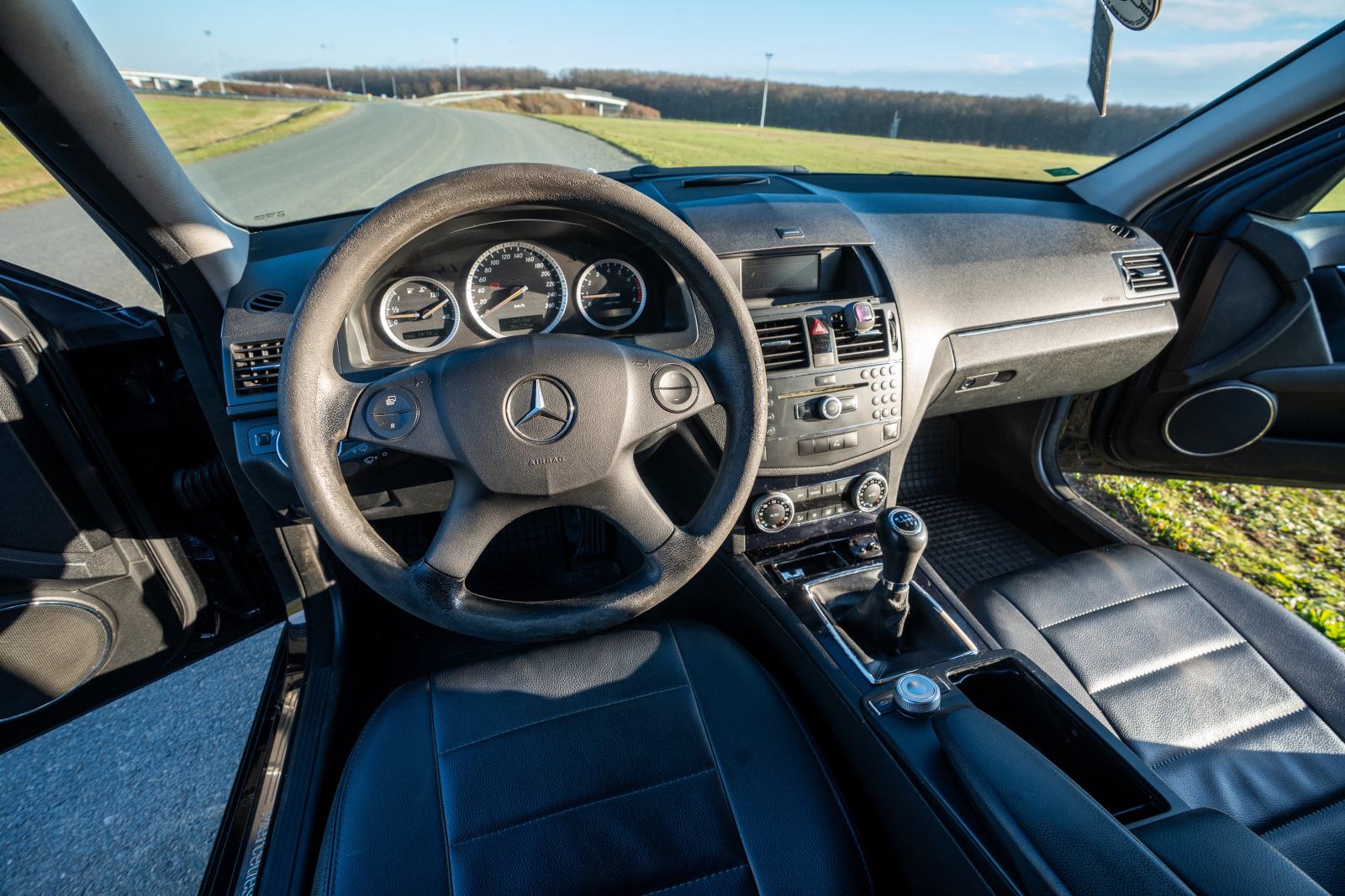 Mercedes-Benz C-klasa 180 KOMPRESSOR LPG, fotografija 16