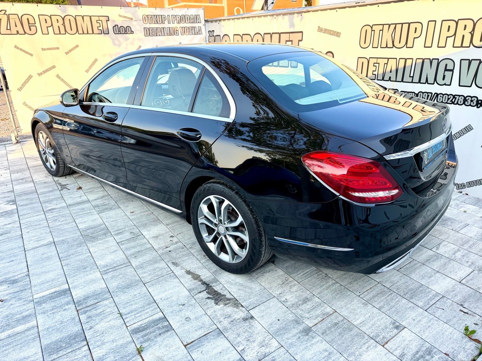 Mercedes-Benz C-klasa 180 # ODLIČAN AUTO # KRED- KART, fotografija 6