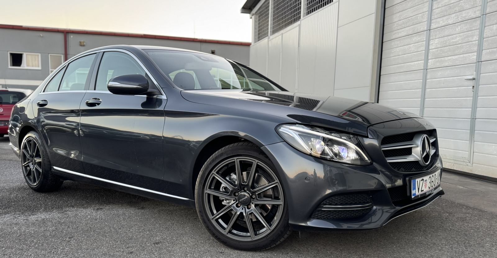 MERCEDES-BENZ C-KLASA 2.2 CDI ILS LED FAROVI/KAMERA/NAVIGACIJA, fotografija 4