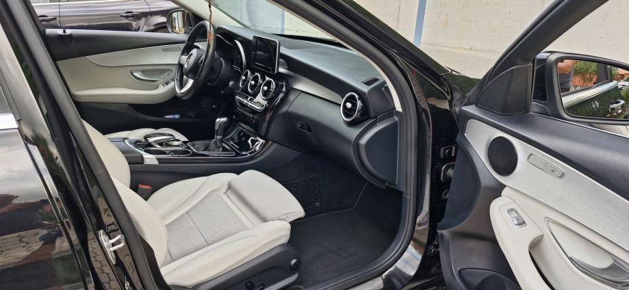Mercedes-Benz C-klasa 200 Avantgarde, fotografija 14