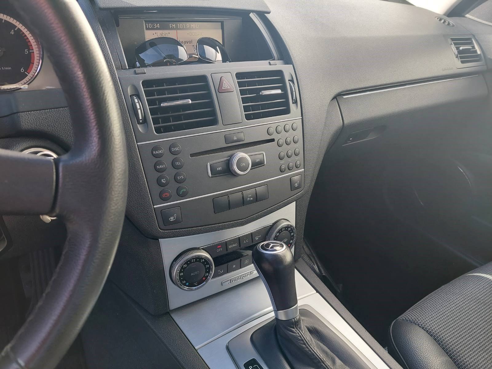 Mercedes-Benz C-klasa 220 CDI AUTOMATIK - reg. do 10/2026 !, fotografija 4