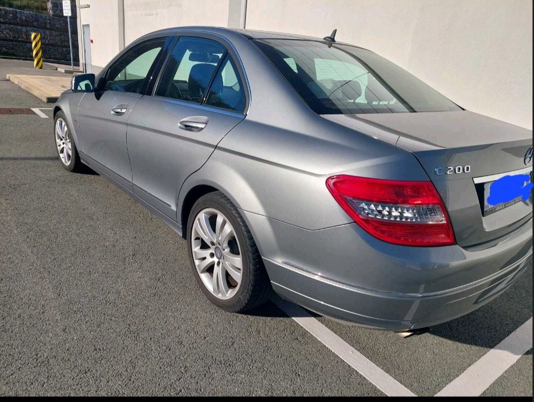 Mercedes-Benz C-klasa 220 CDI AUTOMATIK - reg. do 10/2026 !, fotografija 8