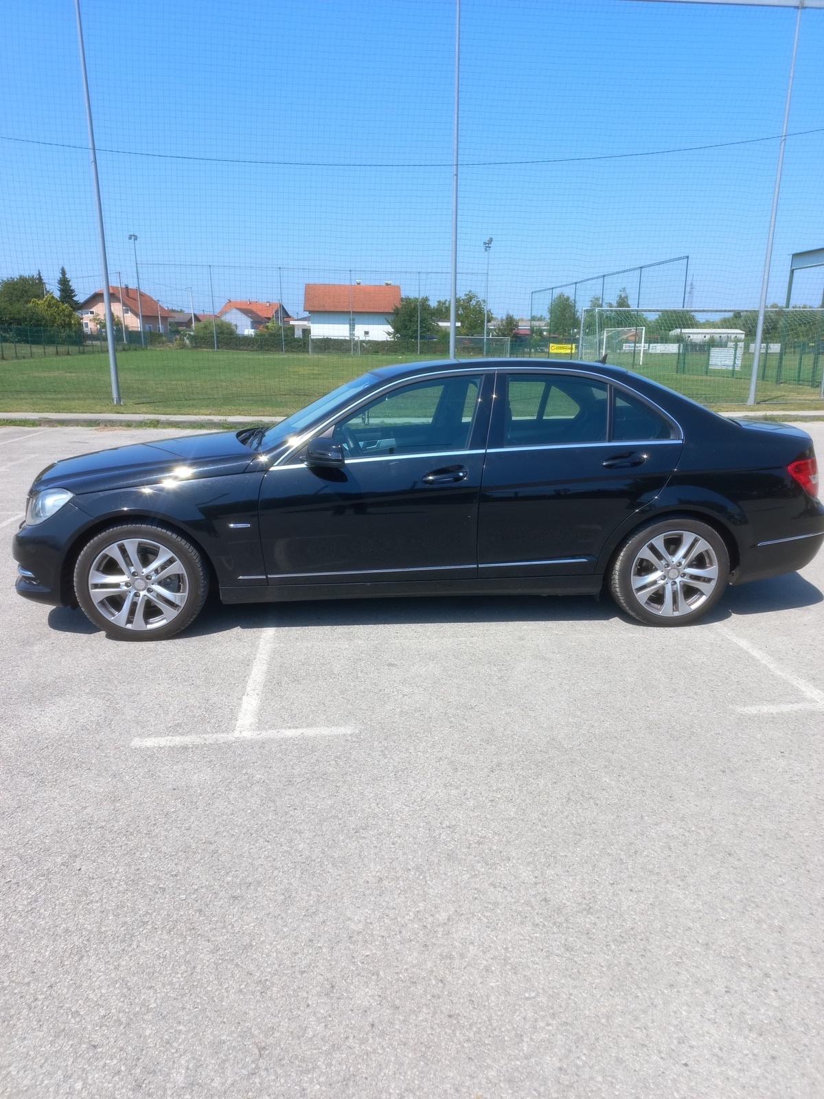 Mercedes-Benz C-klasa 200 CDI AUTOMATIK MOGUCA ZAMJENA, fotografija 6