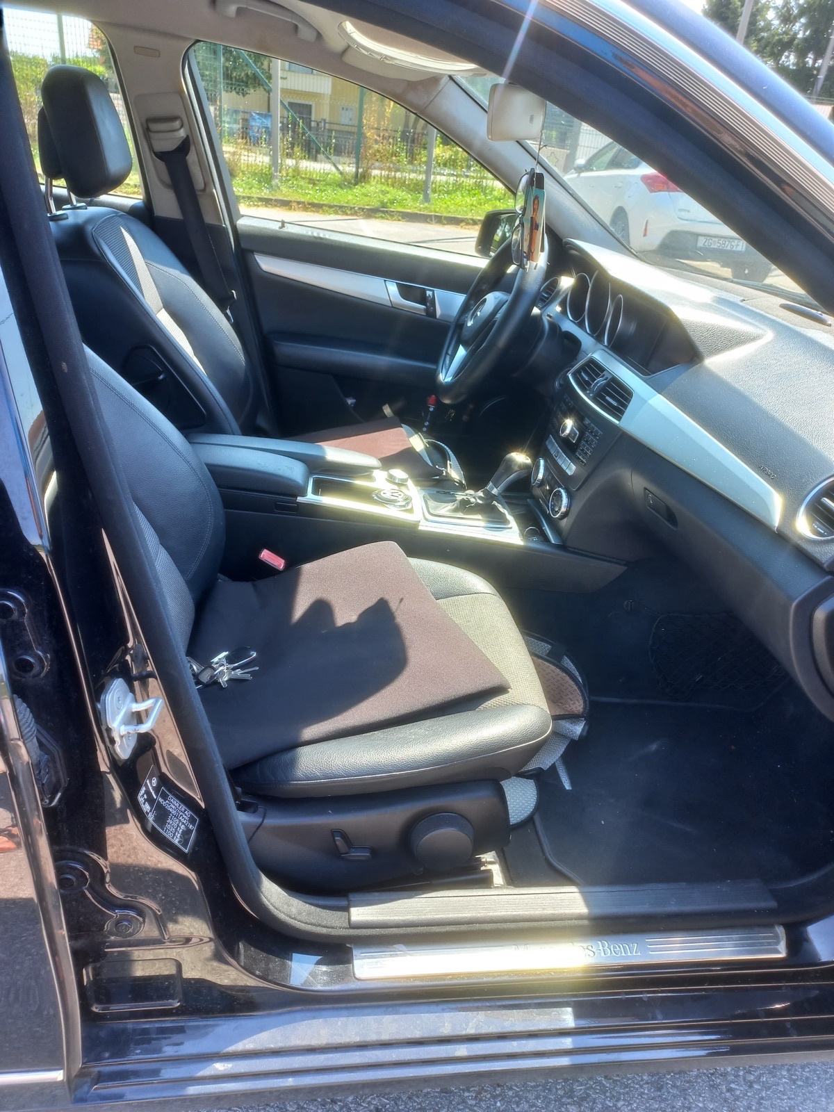 Mercedes-Benz C-klasa 200 CDI AUTOMATIK MOGUCA ZAMJENA, fotografija 11