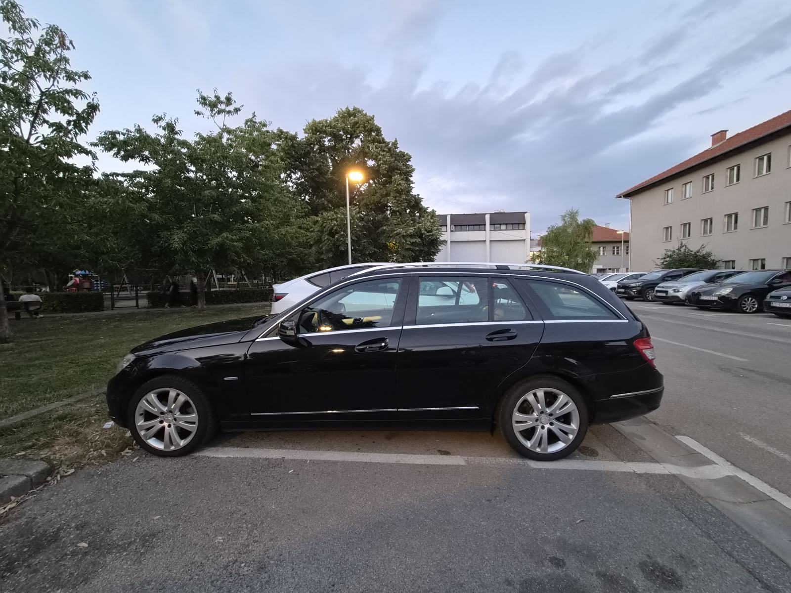 Mercedes-Benz C-klasa 200 CDI automatik, fotografija 20