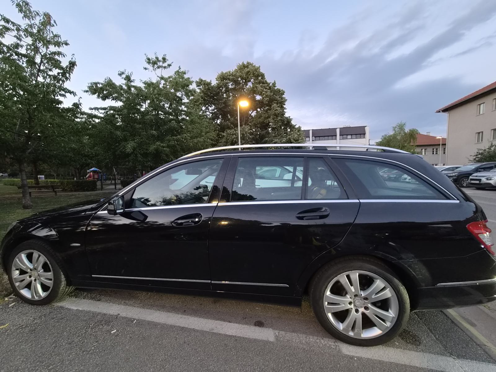 Mercedes-Benz C-klasa 200 CDI automatik, fotografija 19