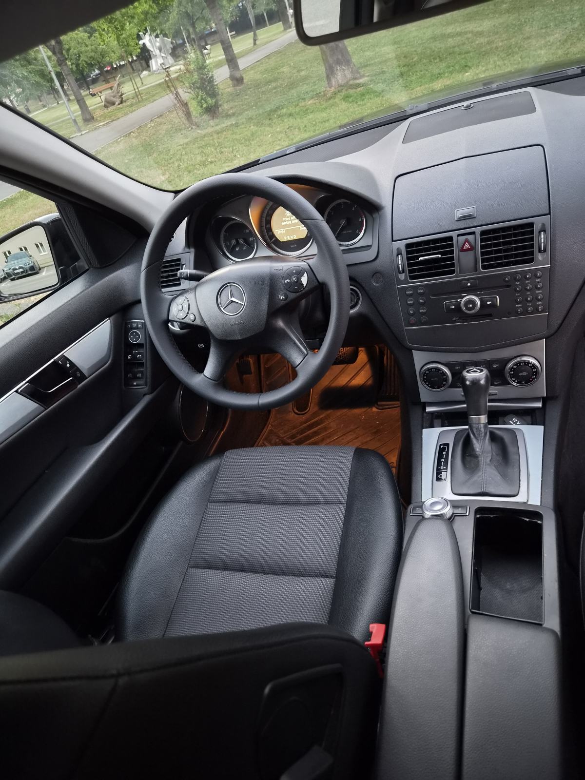 Mercedes-Benz C-klasa 200 CDI automatik, fotografija 11