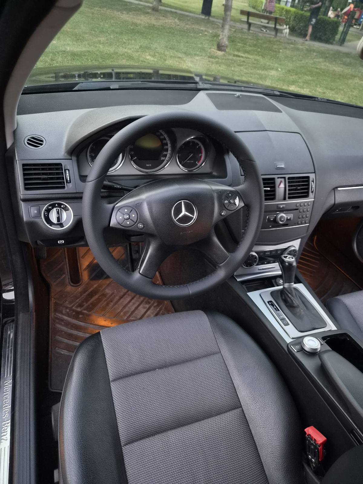 Mercedes-Benz C-klasa 200 CDI automatik, fotografija 8