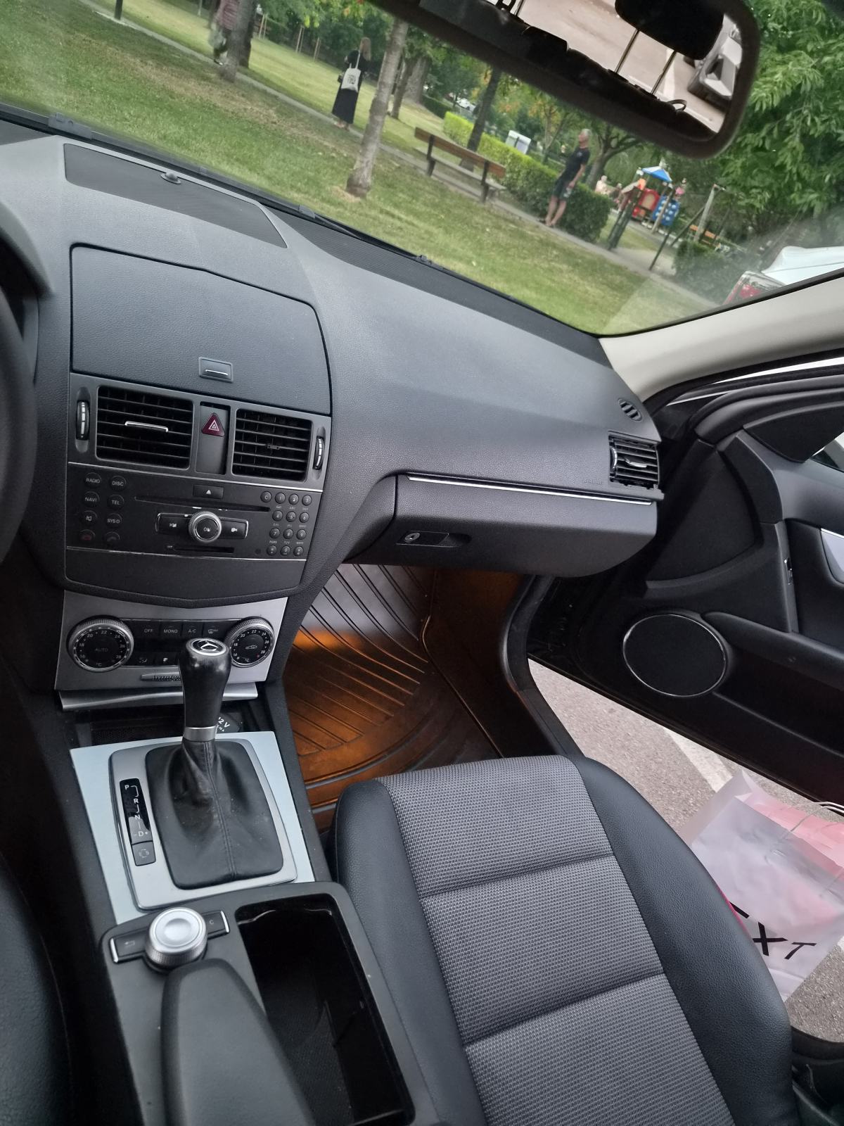 Mercedes-Benz C-klasa 200 CDI automatik, fotografija 7