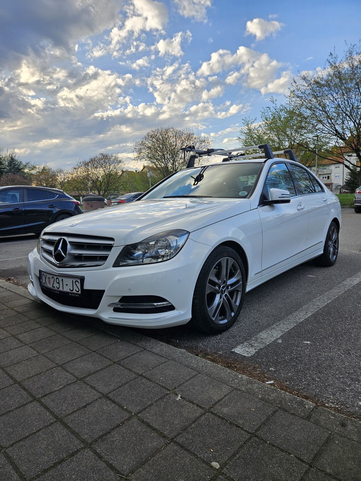 Mercedes-Benz C-klasa 200CDI REG.GOD. DANA, VIKEND AKCIJA, fotografija 1