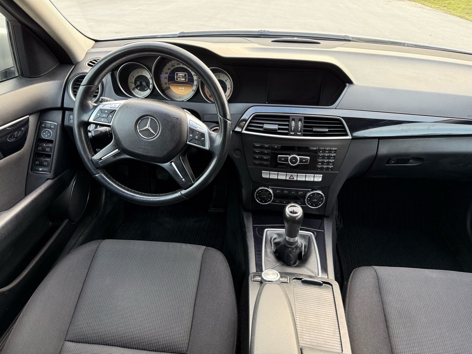 Mercedes-Benz C-klasa 200 CDI, fotografija 10