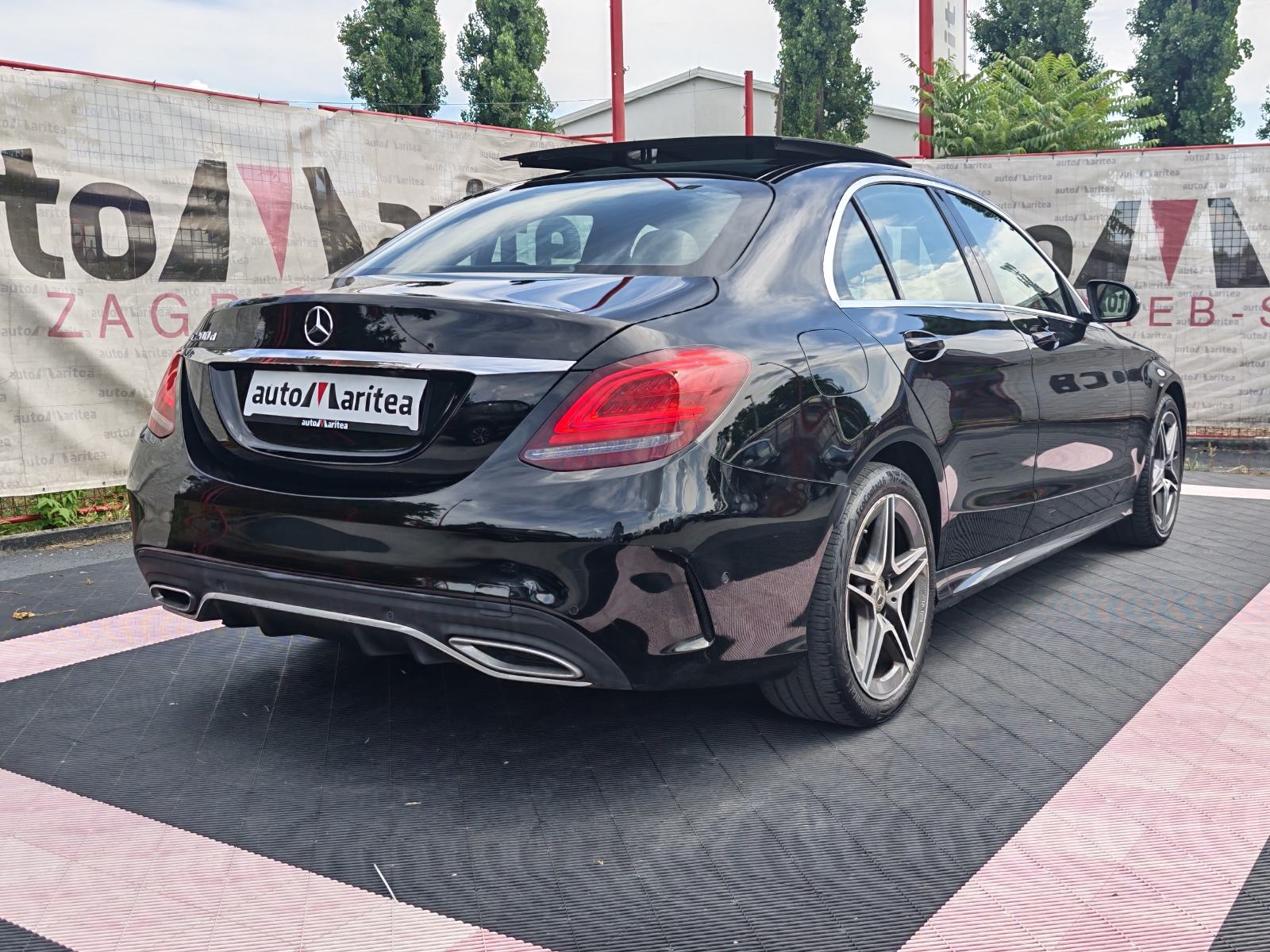 *Mercedes-benz C200D*AMG*Redizajn*Panorama*Koža*kamera*Alu"18*, fotografija 16