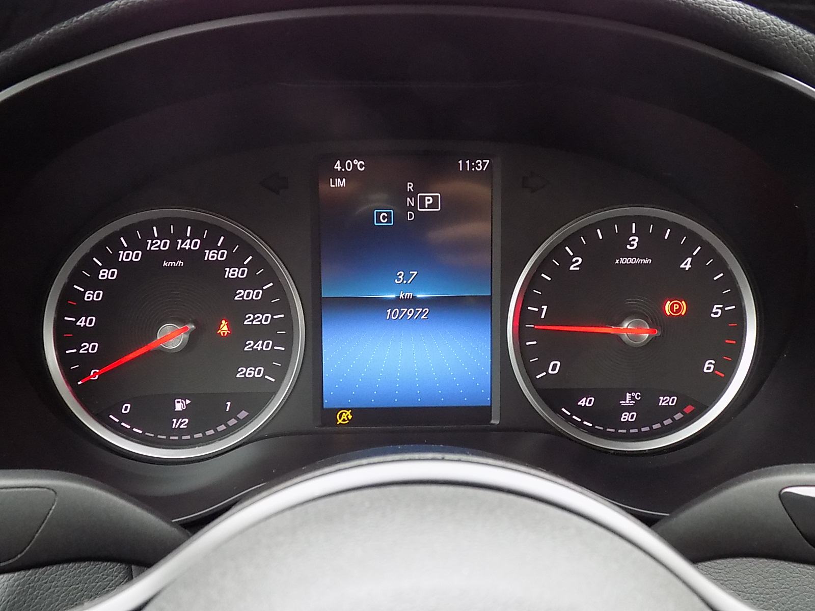 Mercedes C 200 d / AUTOMATIK / FULL LED / NAVI / KAMERA / ALU / PDC, fotografija 18
