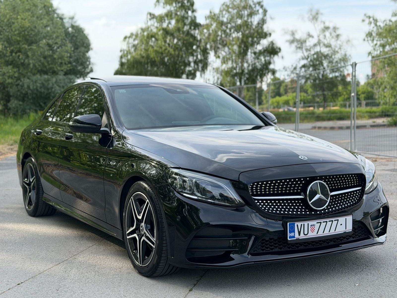 Mercedes Benz C KLASA, AMG Paket - Night Edition - TOP OPREMA !, fotografija 3