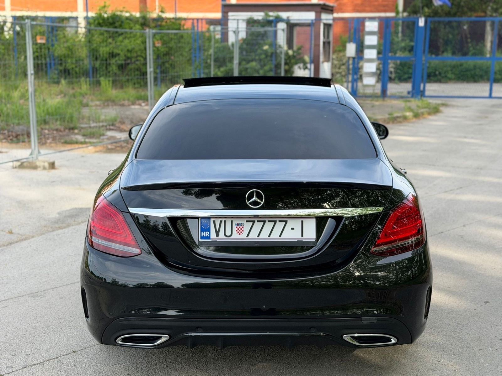 Mercedes Benz C KLASA, AMG Paket - Night Edition - TOP OPREMA !, fotografija 4
