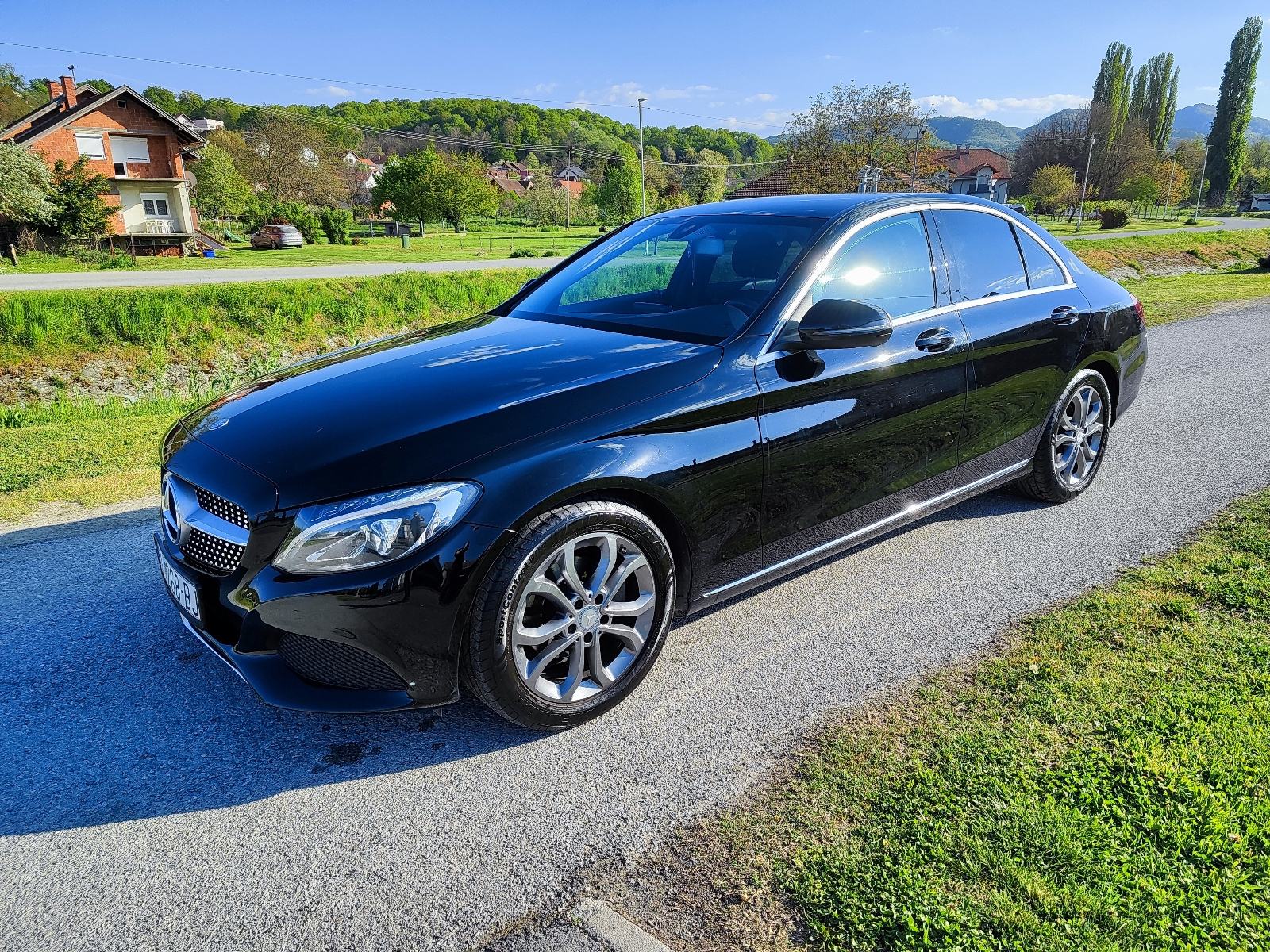 Mercedes-Benz C-klasa 200 D automatik, pogled izvana - slika 3
