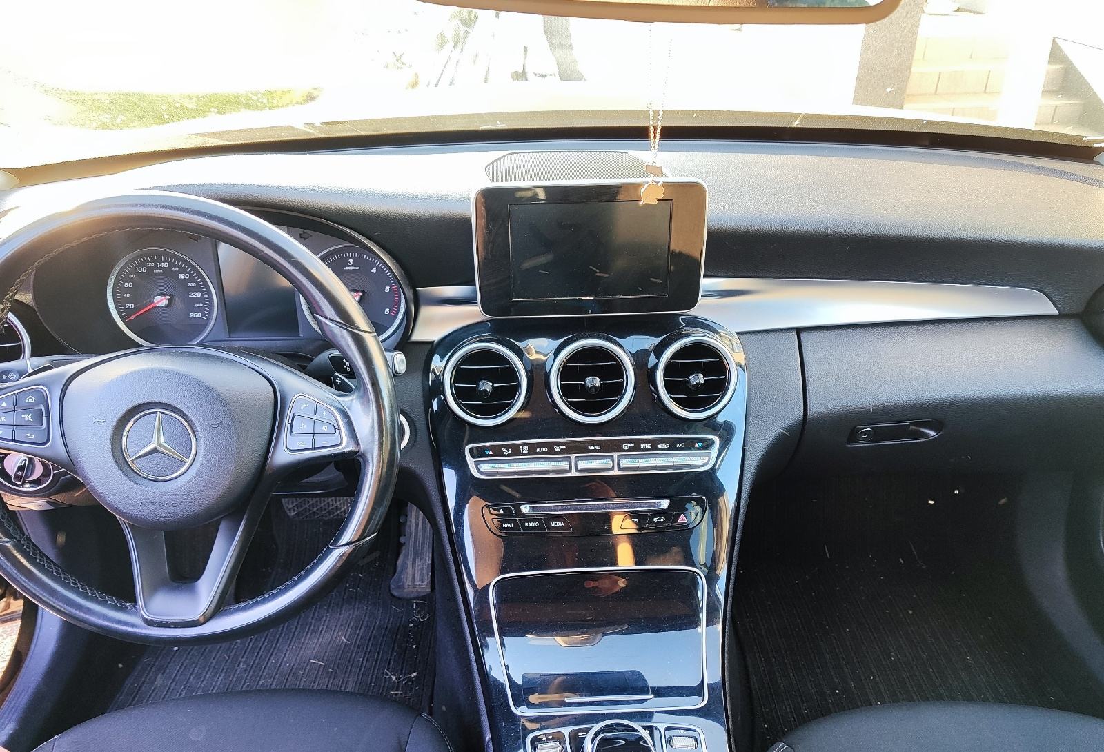 Mercedes-Benz C-klasa 200 D automatik, fotografija 8