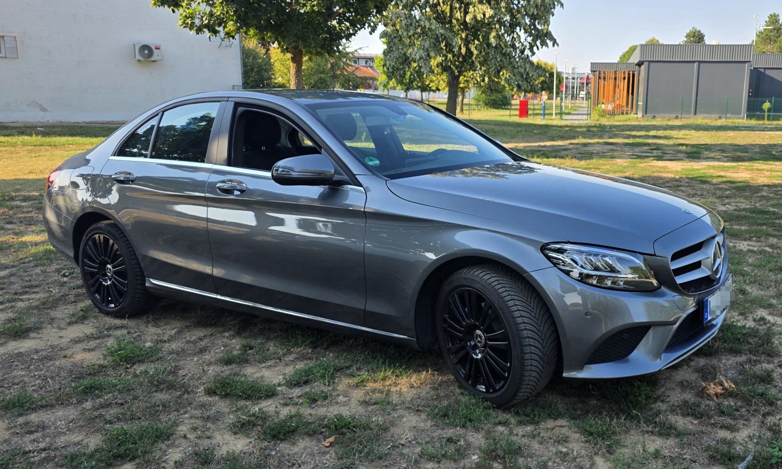 Mercedes-Benz C-klasa 200 D automatik, pogled izvana - slika 4