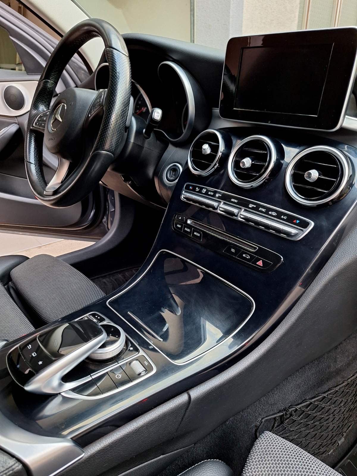 Mercedes-Benz C-klasa 200 D automatik, fotografija 4